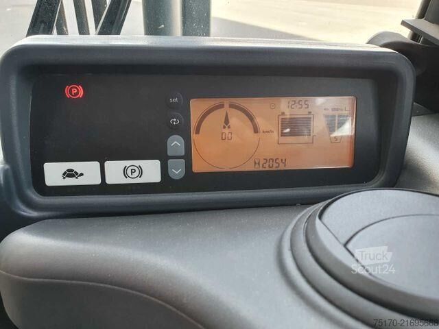 Gaffeltruck Jungheinrich EFG 215 / Triplex: 4.35m! / SS / nur 2.054h!