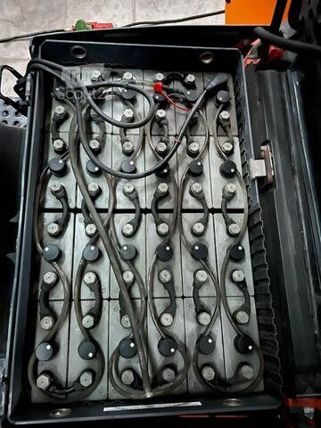 Gabelstapler Jungheinrich EFG 215 / Triplex: 4.25m! / SS / 4.168h / 2024