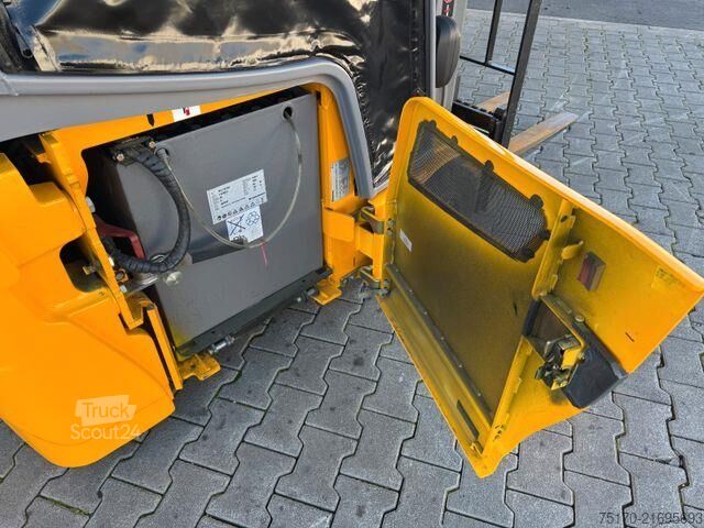 Gabelstapler Jungheinrich EFG 215 / Triplex: 4.25m! / SS / nur 2.865h!