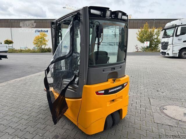 Gabelstapler Jungheinrich EFG 215 / Triplex: 4.25m! / SS / nur 3.298h!