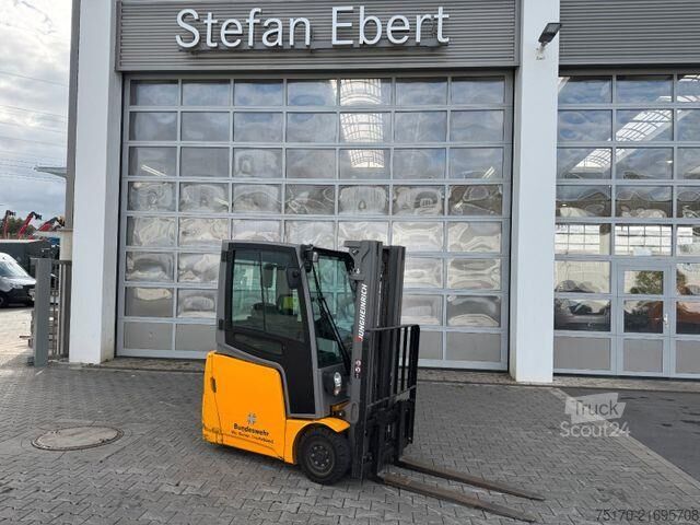Gabelstapler Jungheinrich EFG 215 / Triplex: 4.25m! / SS / nur 716h!