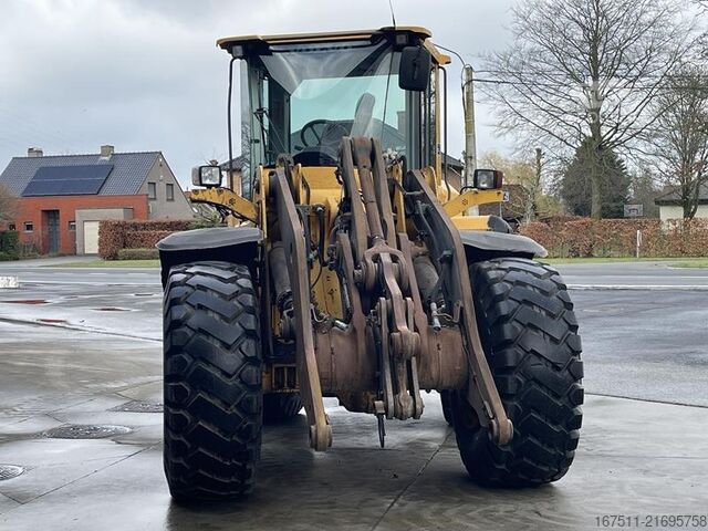 Loader Volvo L 120 G