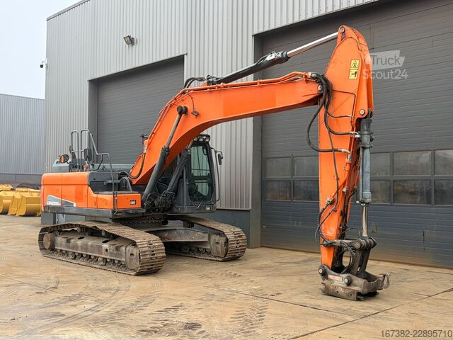 Rupsgraafmachine Doosan DX255LC-5
