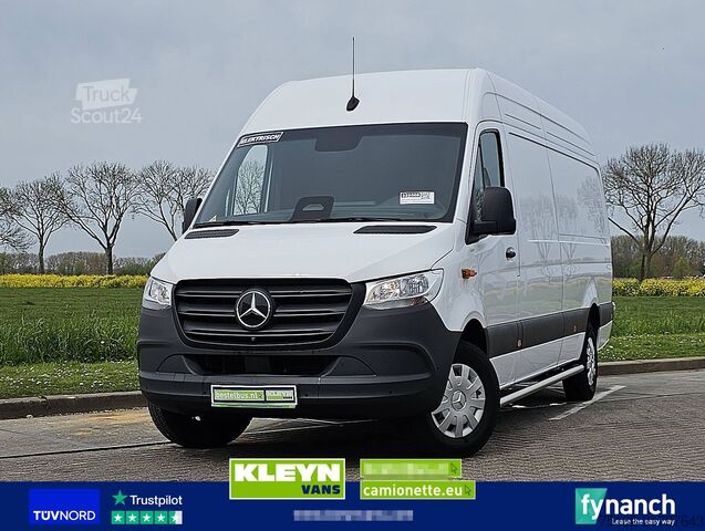 Carrinha de tejadilho alto MERCEDES-BENZ ESPRINTER 320 204 pk 81 Kwh