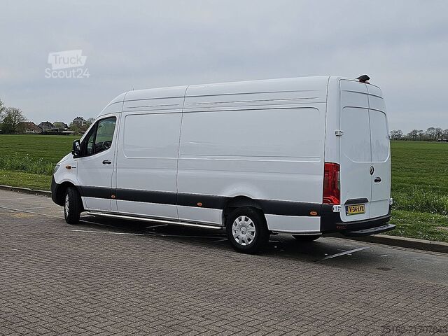 Carrinha de tejadilho alto MERCEDES-BENZ ESPRINTER 320 204 pk 81 Kwh