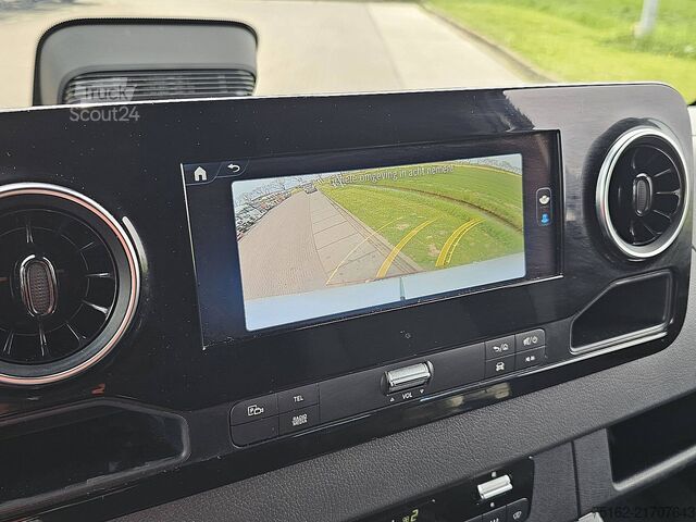 Carrinha de tejadilho alto MERCEDES-BENZ ESPRINTER 320 204 pk 81 Kwh