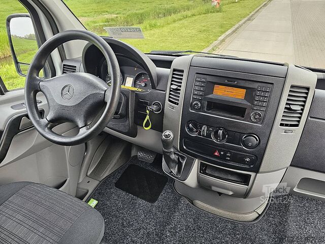 Комби с висок покрив MERCEDES-BENZ SPRINTER 311 CDI AUT. L3H2  87 dk