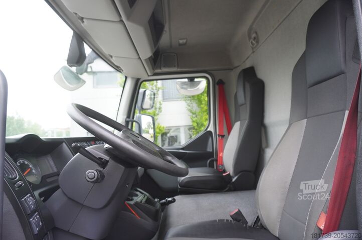 šaldytuvas Renault D13 / 140 tho km !!! / Meat hooks