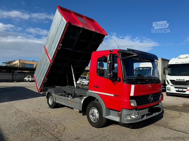 Trojstranný sklápací vozík Mercedes-Benz Atego 818