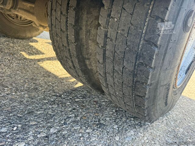 RIBALTABILE 3 LATI Mercedes-Benz Atego 818