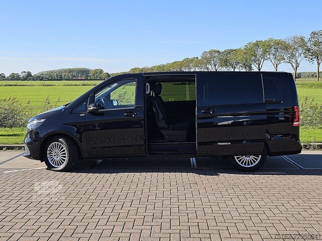 Transport de personnes MERCEDES-BENZ EQV 300 ExtraLang L3 8 Persoons 2x Elektrische ...