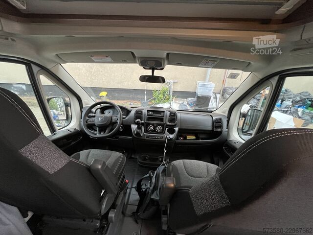 Halvintegrerad husbil Citroën Jumper Carado V337, Baujahr 2025 Automatik | Vollausstattung