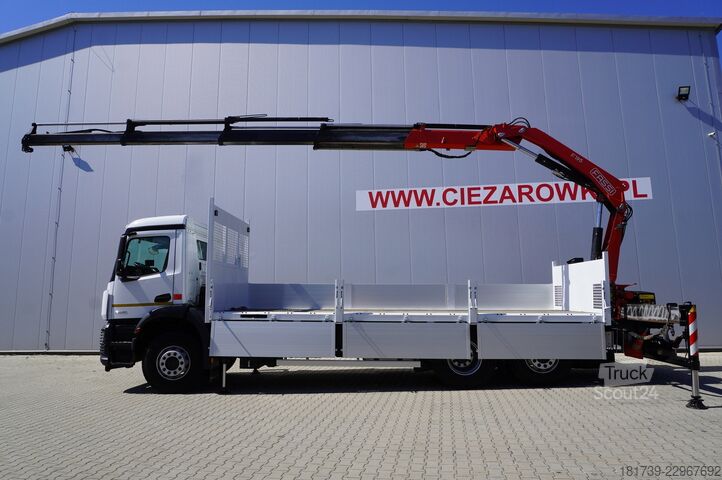 Plattform med kran Mercedes-Benz Arocs 2536 6x2 / 200 tho.km / Fassi F195