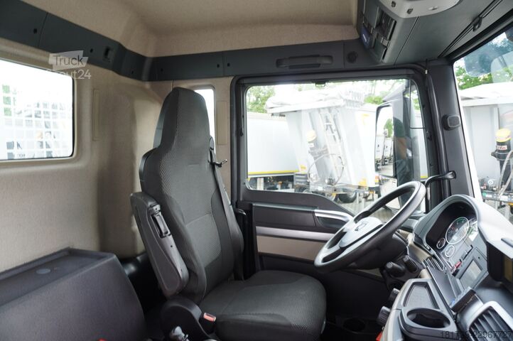 Πλατφόρμα με γερανό MAN TGS 26.420 6×4 / Fassi F215A.2.24 / 6,7m