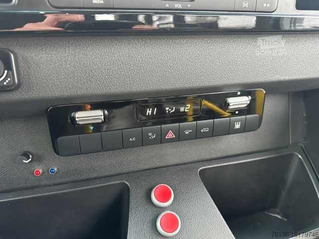 Αστικό λεωφορείο MERCEDES-BENZ eSprinter Linienbus Rollstuhl 15+10 Niederflur