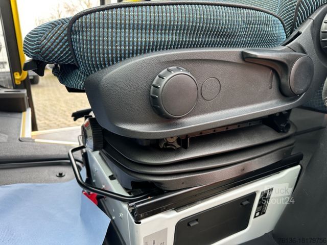 Αστικό λεωφορείο MERCEDES-BENZ Sprinter 15+27 Linienbus Niederflur Rollstuhl