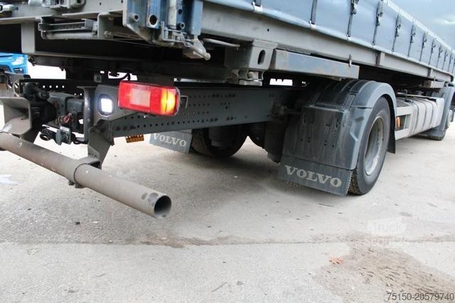 Autocarro con pianale e telone VOLVO FE 320 4x2 LL - Nr.: 682