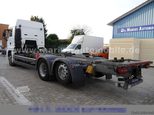 Camión con caja móvil MAN TGS 26.420 LX