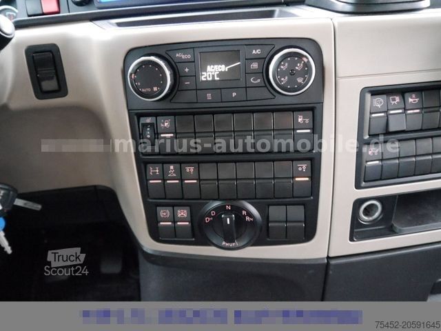 Autocamion cu caroserie interschimbabilă MAN TGS 26.420 LX