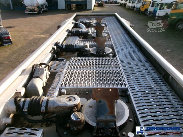 Cisterna Volvo FE 280 4x2 fuel tank 13.3 m3 / 4 comp