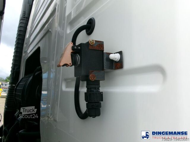 Танкер Volvo FM 380 6X2 fuel tank 20.6 m3 / 4 comp