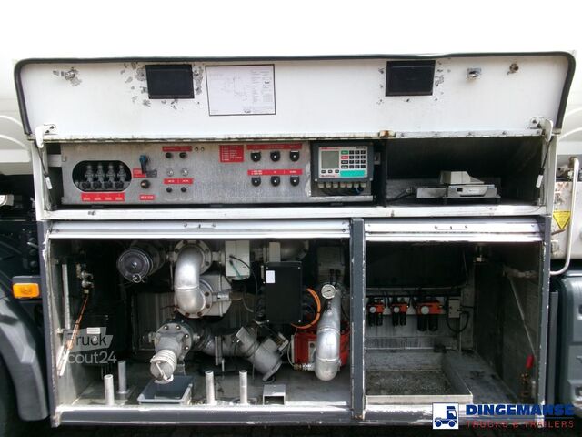 Танкер Volvo FM 380 6X2 fuel tank 20.6 m3 / 4 comp