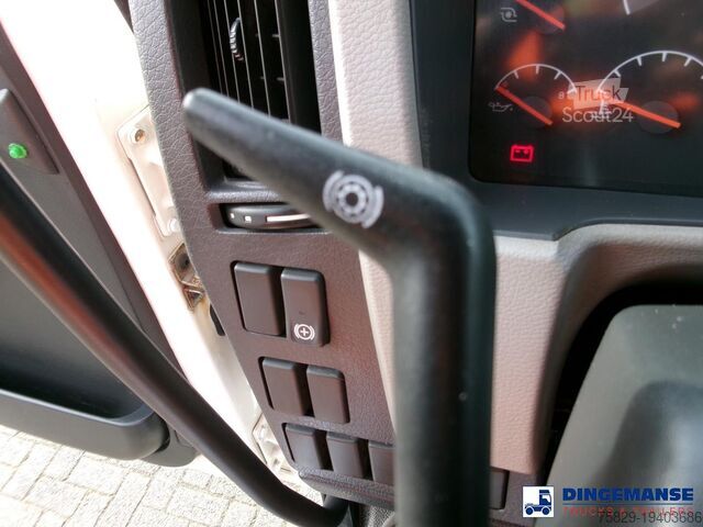 شاحنة صهريج Volvo FE 280 4X2 fuel tank 13.6 m3 / 4 comp / ADR 07...