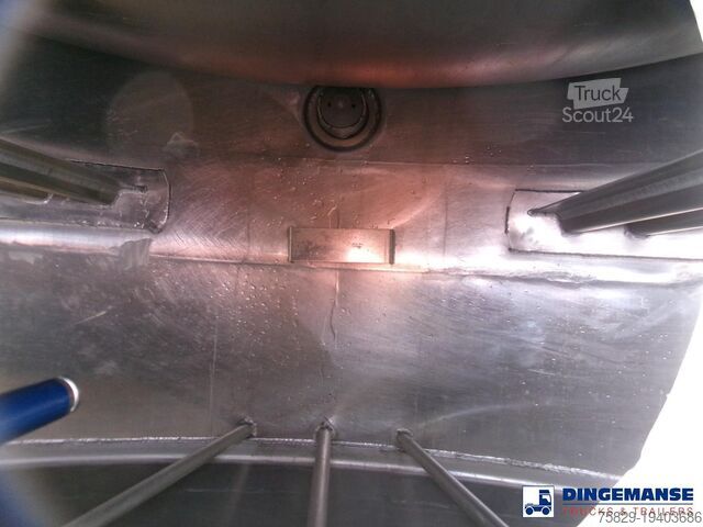 شاحنة صهريج Volvo FE 280 4X2 fuel tank 13.6 m3 / 4 comp / ADR 07...