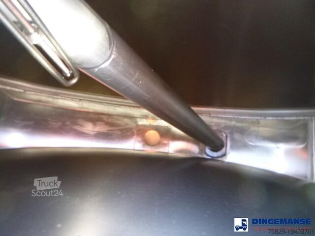 Cisterna Renault Premium 270 dxi 4x2 fuel tank 13.3 m3 / 4 comp