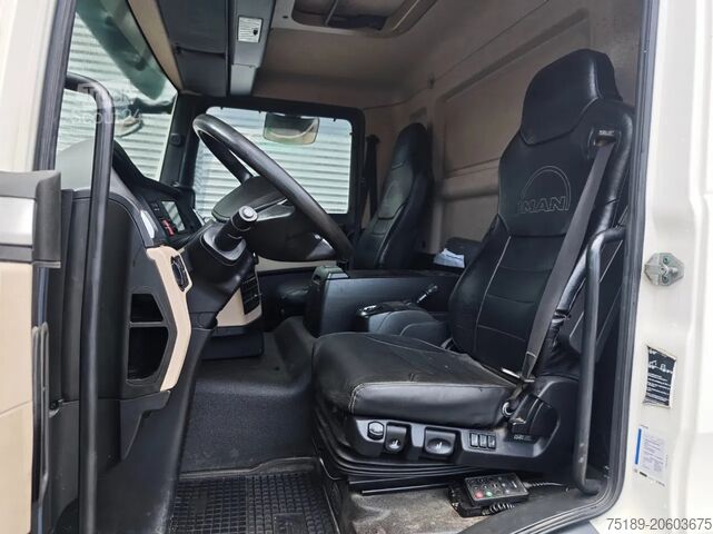 Chassis met cabine MAN TGL 8.220 4x2 Gearbox Powerpack Module defect!