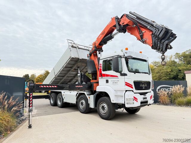 Lastebil med plan MAN TGS 37.440 8x4 KRAN 21m Kipper 5/6 Steuerkre