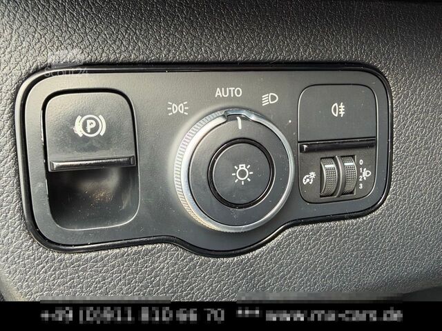 Skåpbil MERCEDES-BENZ Sprinter 316 CDi Kasten Maxi L3H2 RWD Klima Temp
