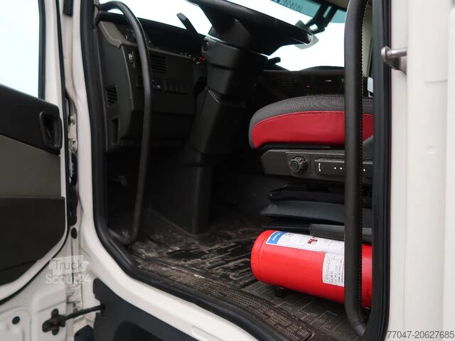MTS standard Volvo FH 460 4x2, Globe, LA chass, 2 tanks, ACC, TOP!