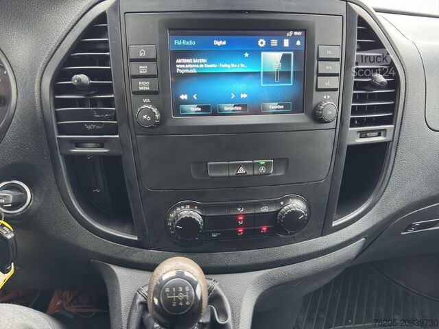 Furgão de painéis Mercedes-Benz Vito 110 CDI Kasten Kompakt AHK Facelift KlimaA