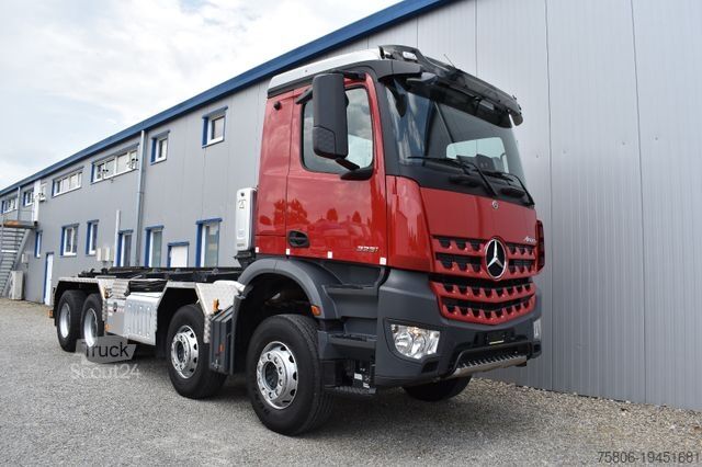 Haakarm vrachtwagen MERCEDES-BENZ Arocs 3251 E6 8x4 AHK Retarder Kettengerät