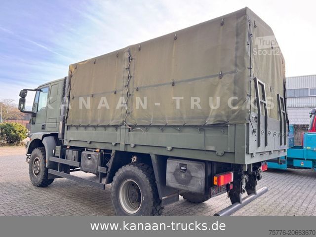 Valníkový nákladní automobil s plachtou IVECO ML100E22WM-BW 4x4 Miltär Camper Exped