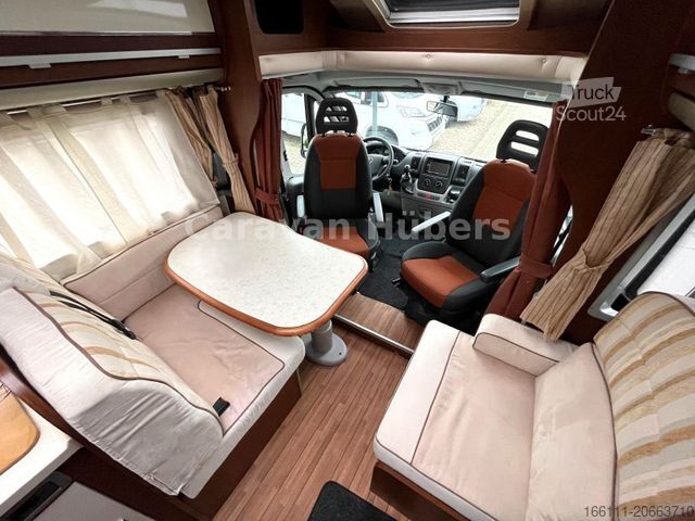 Ημιενσωματωμένο αυτοκινούμενο τροχόσπιτο ELNAGH Prince 580 L - Queensbett - - Solar