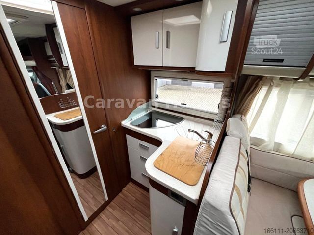 Ημιενσωματωμένο αυτοκινούμενο τροχόσπιτο ELNAGH Prince 580 L - Queensbett - - Solar