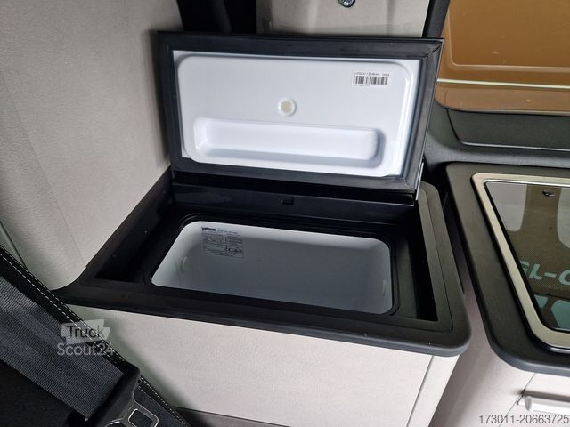 Camper van PÖSSL Campster - Peugeot Traveller 180PS  Automat