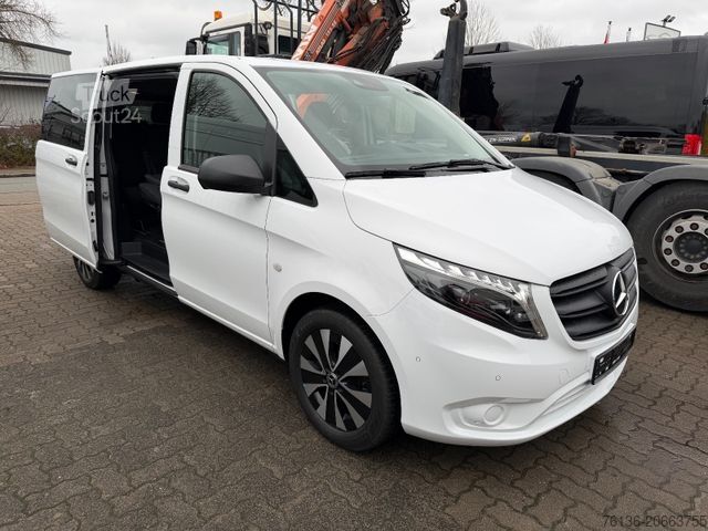 Minibus MERCEDES-BENZ Vito Tourer 114 CDI Automatik 9 Sitzer Klima LED