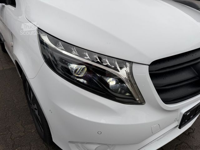Minibus MERCEDES-BENZ Vito Tourer 114 CDI Automatik 9 Sitzer Klima LED