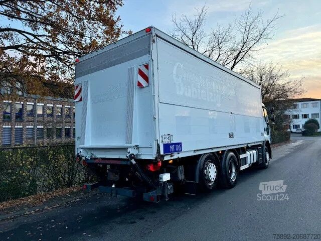 Renault Premium 410 6x2/Dzērienu pārvadāšanas kravas auto/Euro 4/Aizmugurējais pacēlājs Renault Premium 410 6x2/Getränkewagen/Eu4/LBW
