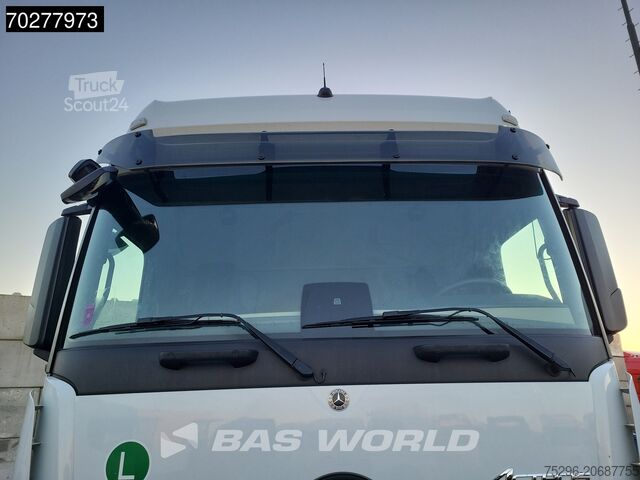 Standard tractor Mercedes Actros 1851 Actros 4X2 BigSpace 2x Tanks