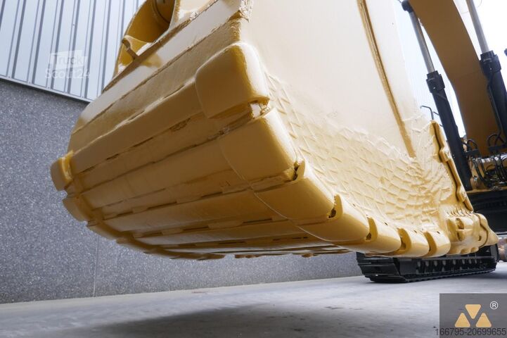 гусеничний екскаватор Caterpillar 352F