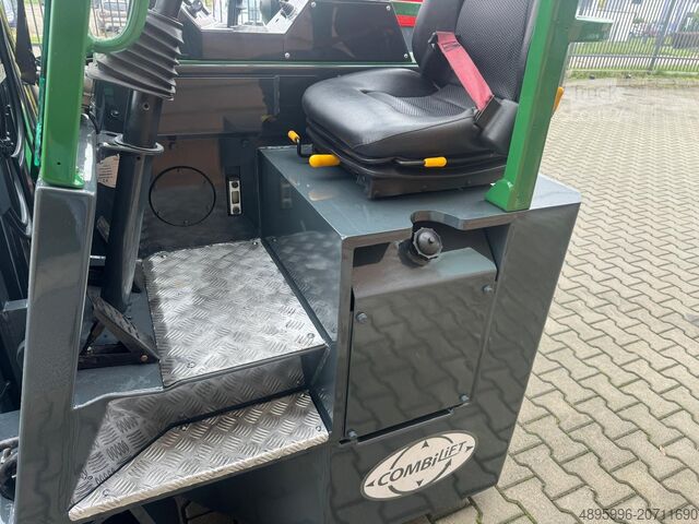 Four-way forklift Combilift CB3000// Diesel// Perfect / Only 5185 h