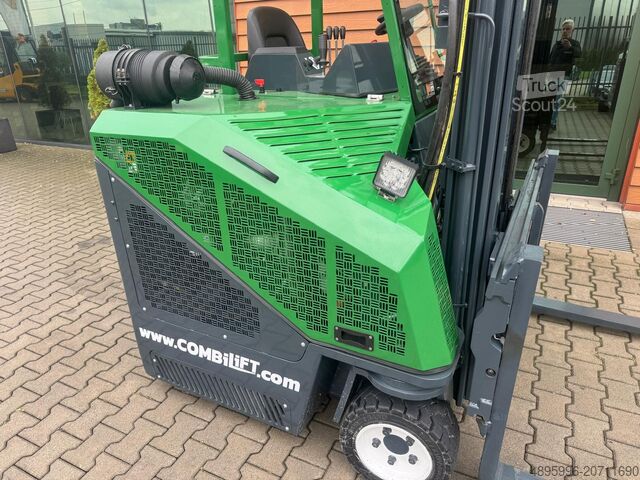 Four-way forklift Combilift CB3000// Diesel// Perfect / Only 5185 h