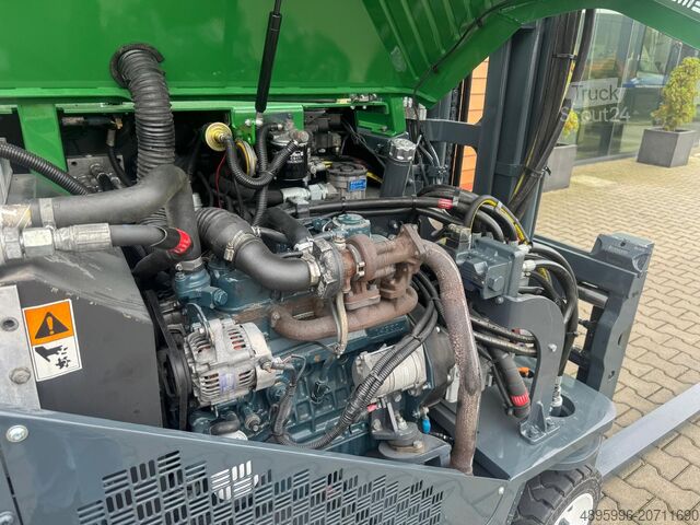 Four-way forklift Combilift CB3000// Diesel// Perfect / Only 5185 h