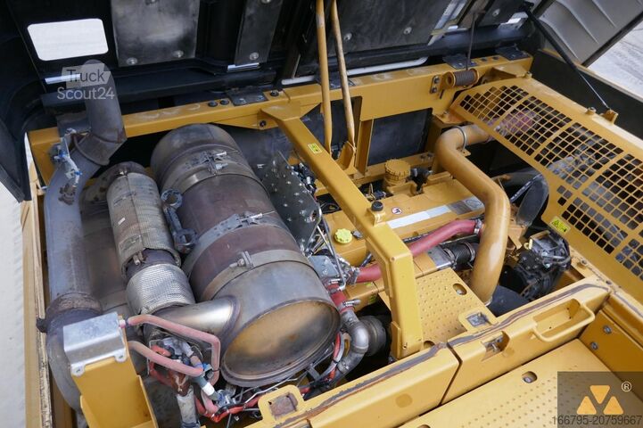 Excavadora sobre orugas Caterpillar 352F