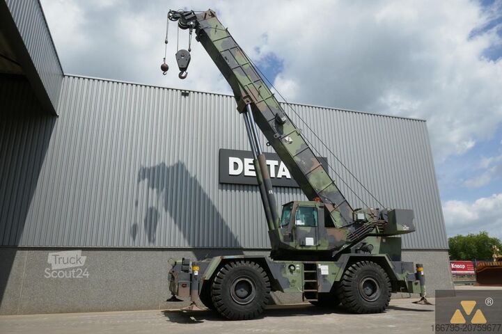 Kran für unwegsames Gelände Grove RT875 Ex-army