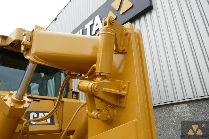 Spycharka Caterpillar D8T